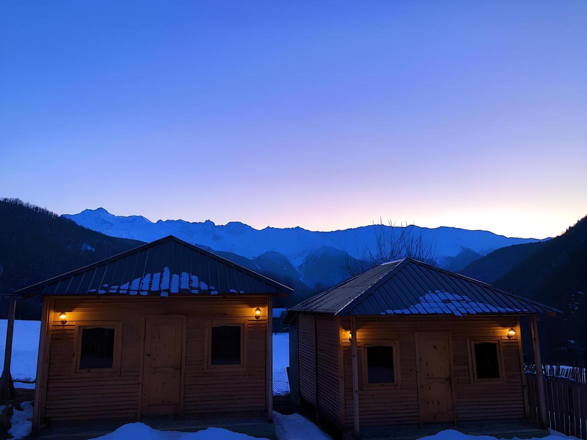 Guest House Ushba Gate メスティア エクステリア 写真